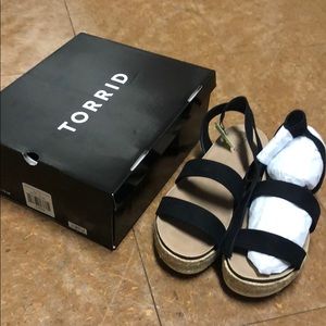 Black Espadrille Flatform